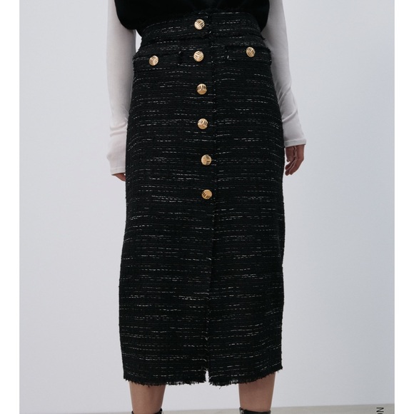 ZARA Black Tweed Textured Gold Buttons Skirt - Picture 5 of 8